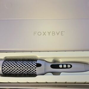 FoxyBae Hottie Hot Round Brush • 1.5” Ceramic Thermal Brush - Lavender